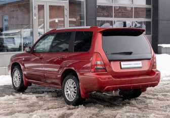 Подержанный автомобиль Subaru Forester Suv 2002 года (7 фото)