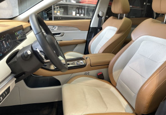 Подержанный автомобиль Jetour X70 2023 года (8 фото)