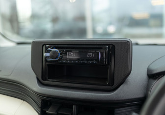 Подержанный автомобиль Daihatsu Move 2015 года (13 фото)