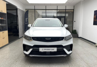 Подержанный автомобиль Geely Tugella 2021 года (2 фото)