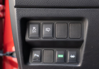 Подержанный автомобиль Nissan Qashqai 2015 года (18 фото)