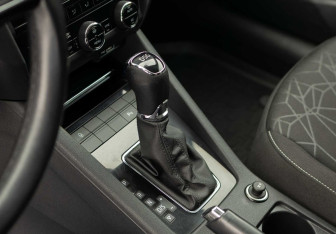 Подержанный автомобиль Skoda Octavia Liftback 2018 года (15 фото)