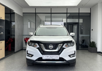 Подержанный автомобиль Nissan X-Trail 2021 года (2 фото)