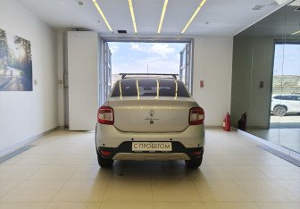 Подержанный автомобиль Renault Logan Sedan 2020 года (5 фото)