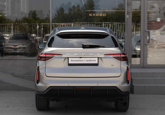 Подержанный автомобиль Haval F7 2024 года (6 фото)
