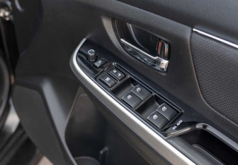 Подержанный автомобиль Subaru Levorg 2019 года (17 фото)