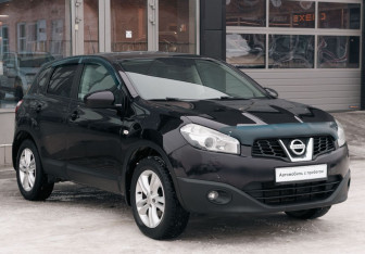 Подержанный автомобиль Nissan Qashqai 2010 года (3 фото)