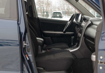 Подержанный автомобиль Suzuki Grand Vitara 2008 года (18 фото)