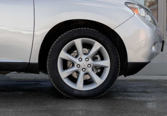 Подержанный автомобиль Lexus RX 2009 года (9 фото)