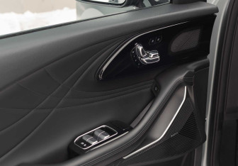 Подержанный автомобиль Exeed RX 2023 года (18 фото)