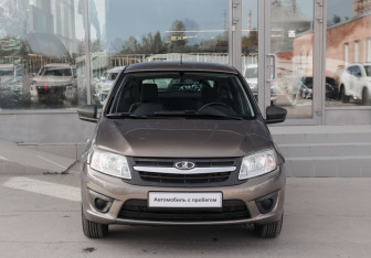 Подержанный автомобиль LADA (ВАЗ) Granta Sedan 2017 года (2 фото)