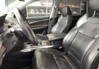 Подержанный автомобиль Acura MDX 2014 года (8 фото)