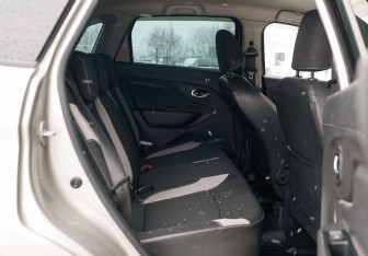 Подержанный автомобиль LADA (ВАЗ) XRAY 2016 года (18 фото)