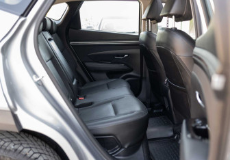 Подержанный автомобиль Hyundai Tucson 2023 года (21 фото)