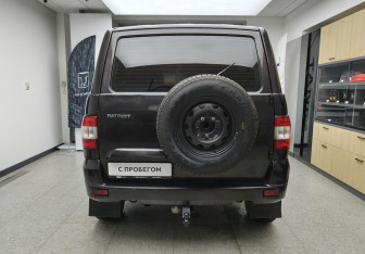 Подержанный автомобиль УАЗ Patriot 2021 года (6 фото)