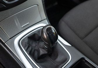 Подержанный автомобиль Opel Insignia Liftback 2014 года (14 фото)