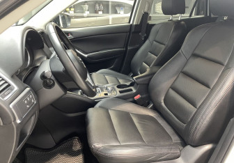 Подержанный автомобиль Mazda CX-5 2015 года (10 фото)