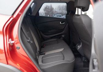 Подержанный автомобиль Renault Kaptur 2021 года (21 фото)