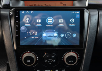 Подержанный автомобиль Mazda 3 Hatchback 2005 года (14 фото)