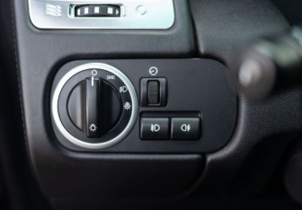 Подержанный автомобиль Land Rover Range Rover Sport 2009 года (27 фото)