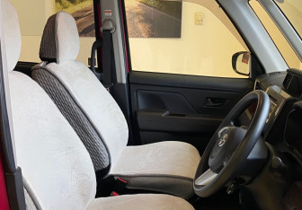 Подержанный автомобиль Toyota Tank 2018 года (12 фото)