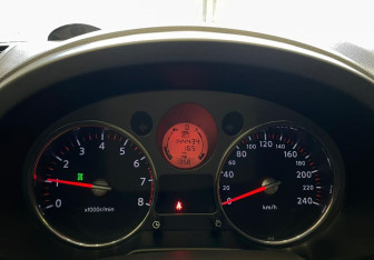 Подержанный автомобиль Nissan X-Trail 2010 года (12 фото)