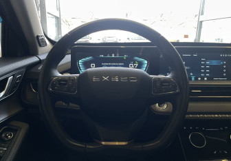 Подержанный автомобиль Exeed LX 2022 года (11 фото)