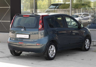 Подержанный автомобиль Nissan Note 2012 года (5 фото)