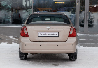 Подержанный автомобиль Chevrolet Lacetti Sedan 2008 года (6 фото)