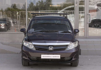 Подержанный автомобиль Honda Airwave 2007 года (2 фото)