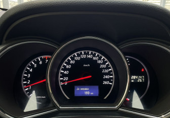Подержанный автомобиль Nissan Murano Suv 2013 года (12 фото)