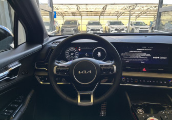 Подержанный автомобиль Kia Sportage 2022 года (9 фото)