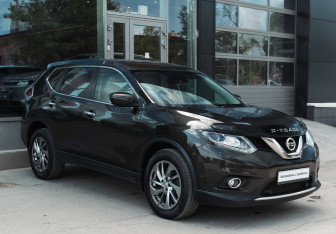 Подержанный автомобиль Nissan X-Trail 2018 года (3 фото)