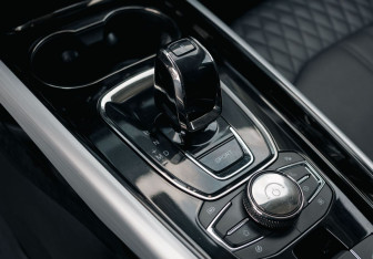 Подержанный автомобиль Exeed TXL 2020 года (16 фото)