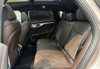 Подержанный автомобиль Wey Coffee 01 2023 года (27 фото)