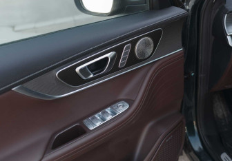 Подержанный автомобиль Chery Tiggo 8 Pro Max 2024 года (17 фото)