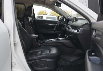 Подержанный автомобиль Mazda CX-5 2017 года (22 фото)