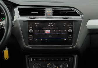 Подержанный автомобиль Volkswagen Tiguan 2017 года (14 фото)