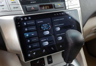 Подержанный автомобиль Lexus RX 2005 года (15 фото)