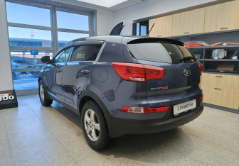 Подержанный автомобиль Kia Sportage 2015 года (6 фото)