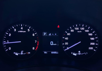 Подержанный автомобиль Hyundai Creta 2019 года (8 фото)