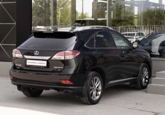 Подержанный автомобиль Lexus RX 2012 года (5 фото)
