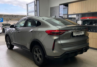 Подержанный автомобиль Haval F7x 2024 года (5 фото)