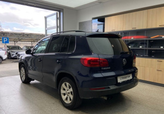 Подержанный автомобиль Volkswagen Tiguan 2012 года (5 фото)