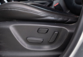 Подержанный автомобиль Mazda CX-5 2013 года (20 фото)