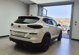 Подержанный автомобиль Hyundai Tucson 2018 года (4 фото)