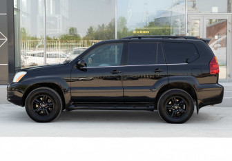 Подержанный автомобиль Lexus GX 2003 года (8 фото)