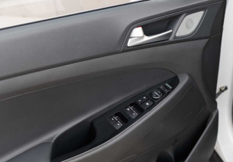 Подержанный автомобиль Hyundai Tucson 2020 года (17 фото)