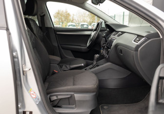 Подержанный автомобиль Skoda Octavia Liftback 2019 года (21 фото)