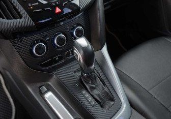 Подержанный автомобиль Ford Focus Sedan 2012 года (15 фото)